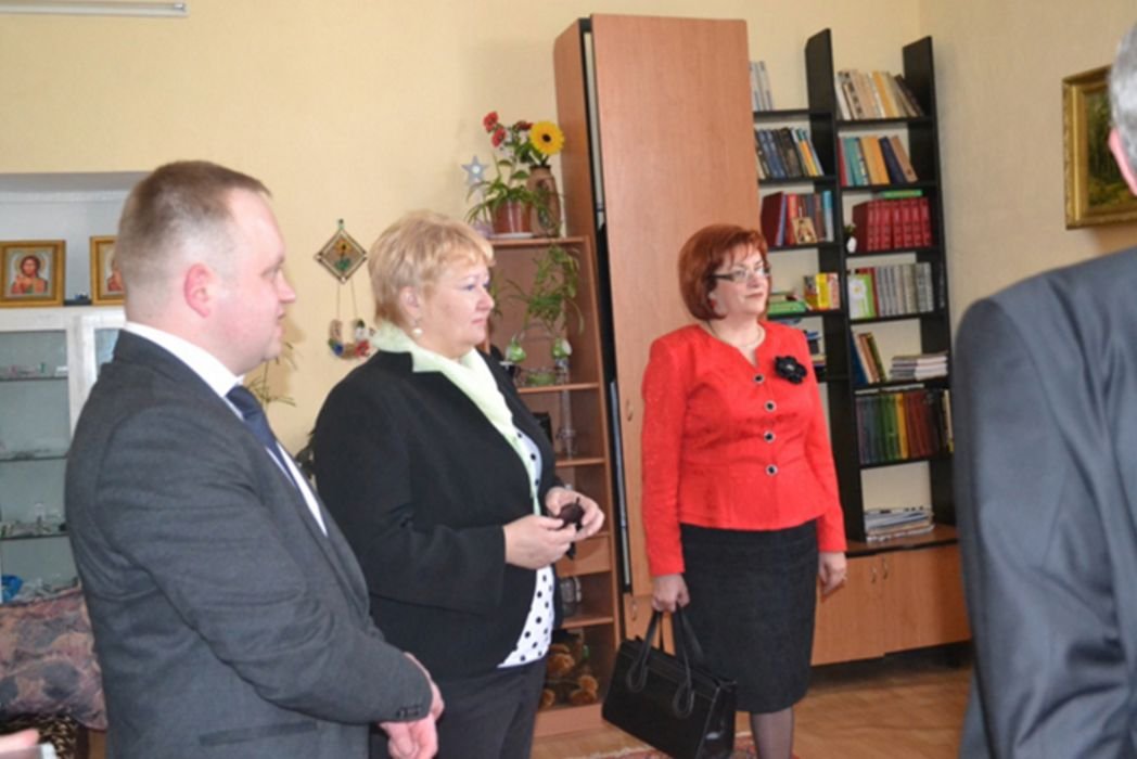 Делегація Ясського повіту Румунії ознайомилась з роботою Вінницького обласного центру «Обрій»