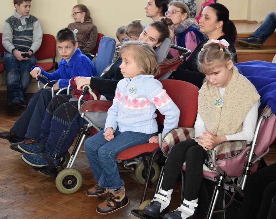 Задоволена, усміхнена дитина – найвигідніша інвестиція у майбутнє!