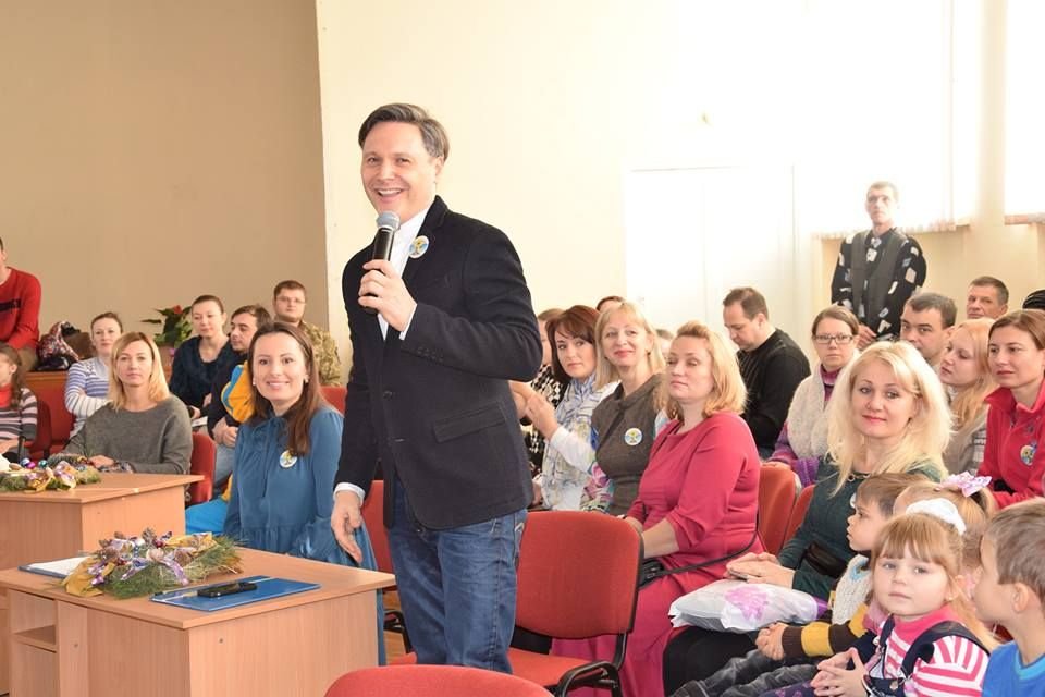 Задоволена, усміхнена дитина – найвигідніша інвестиція у майбутнє!