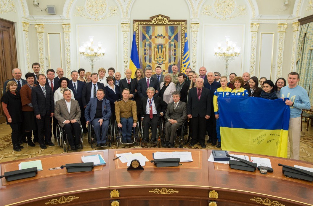 Президент вручив державні нагороди особам, що сприяють дотриманню прав людей з інвалідністю