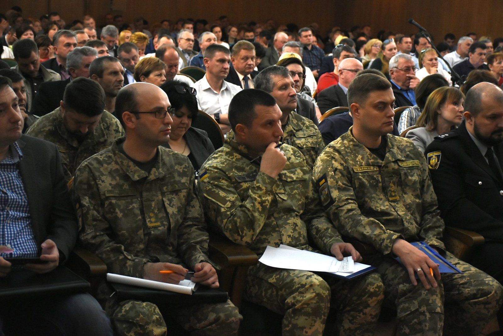 Голова Львівської ОДА зустрівся з учасниками АТО, які зазнали поранень чи отримали інвалідність