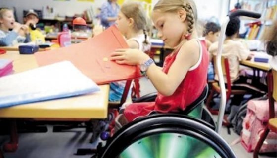 Інклюзивна освіта: школи Тернопільщини готуються прийняти дітей з інвалідністю