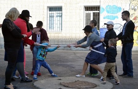 Южноукраїнськ. 1 вересня відділення соціальної реабілітації дітей з інвалідністю зустрів своїх вихованців