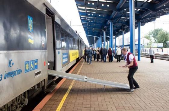 Інвалідність як перешкода. Чому купувати залізничні квитки онлайн можуть не всі