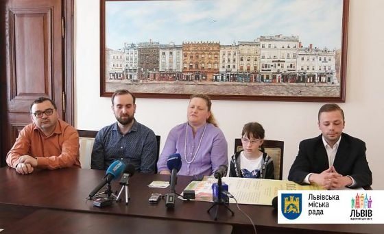 Ті, хто підкорив темряву: інтегрований мистецький проєкт «Відчинилося життя» святкує своє 10-річчя