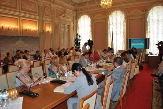 омітет з питань сім’ї, молодіжної політики спорту та туризму провів слухання на тему: "Доступ молоді до вищої освіти в Україні"