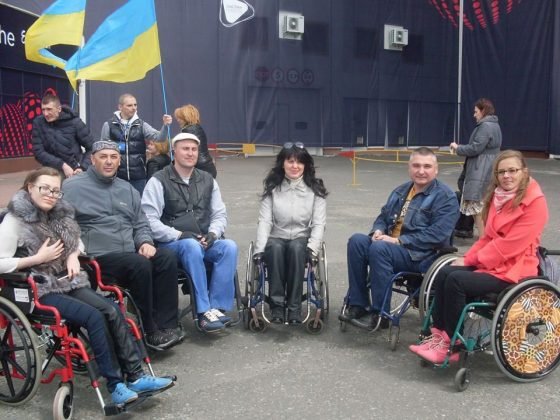 Переселенець відкриває безкоштовну майстерню з ремонту інвалідних візків