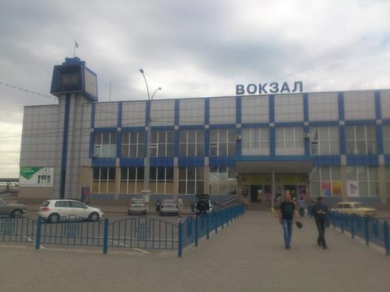 У Сумах залізничний вокзал не доступний для осіб з інвалідністю