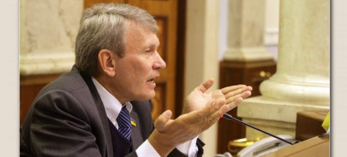 Валерій Сушкевич у програмі “Культ особи”, радіо “Промінь”