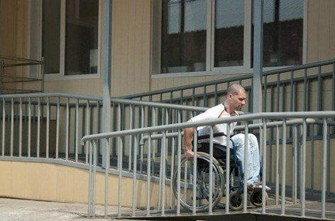 Життя за кнопкою виклику
