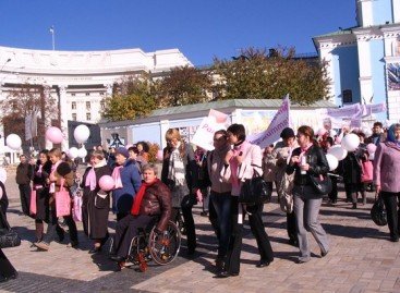 За підтримки Комітету у справах пенсіонерів, ветеранів та інвалідів у Києві відбувся Х-й щорічний Марш життя та надії “Всім світом проти раку”