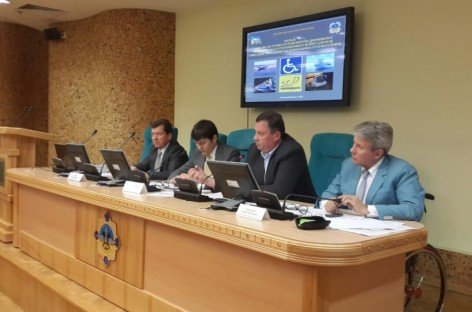 Нарада Мінінфраструктури з питань доступності транспортно-дорожнього комплексу та галузі поштового зв’язку для осіб з інвалідністю та інших мало мобільних груп населення