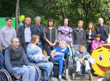 Відкриття «Інклюзивного дитячого майданчику» в парку «Дружби народів»