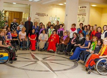 В Чернівцях відбувся регіональний семінар для жінок з інвалідністю