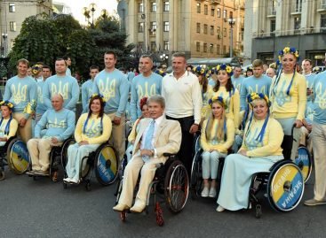 Українські паралімпійці вирушили з Майдану Незалежності за перемогою