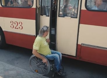 Люди з інвалідністю мають право на життя без бар’єрів