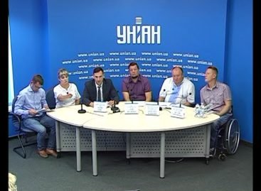 Людей з інвалідністю що пересуваються на візку позбавили можливості пройти реабілітацію