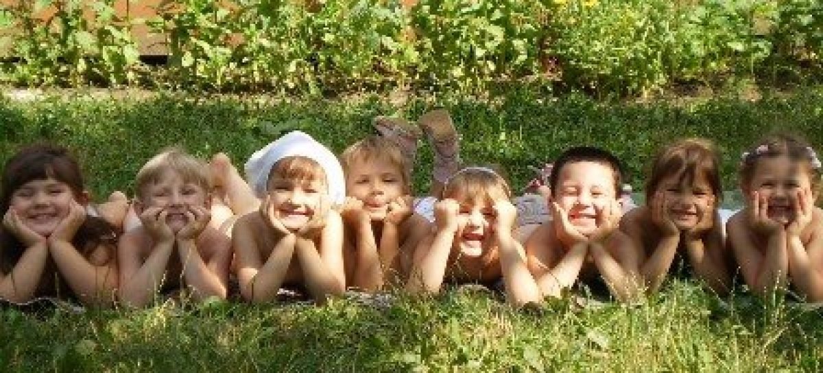 Проєкт розпорядження Кабінету Міністрів України “Питання організації оздоровлення та відпочинку дітей з населених пунктів, що розташовані на лінії зіткнення, у 2016 році”