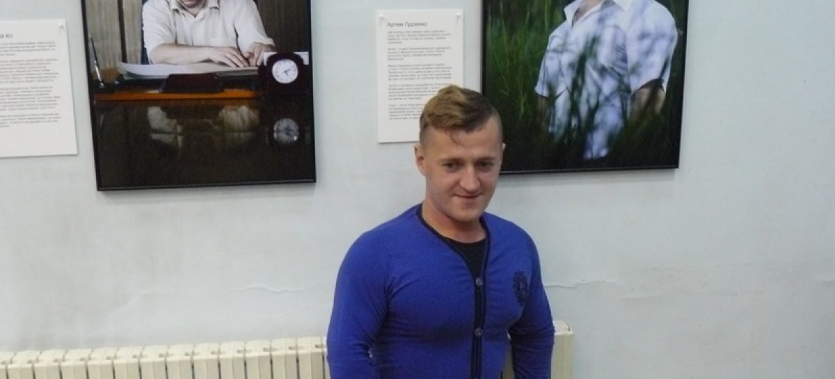 У Дніпрі проходить Шведсько-українська фотовиставка «РівноДоступність. Жити гідно всупереч долі»