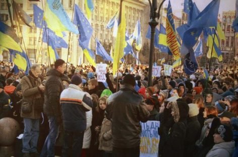 Кабмин выделил более 113 млн гривен пострадавшим и семьям погибших во время Революции достоинства