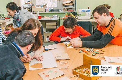 У Львові створять нові осередки для людей з інвалідністю, центр соціальної підтримки, а також відділ соціального захисту у форматі «Прозорий офіс»