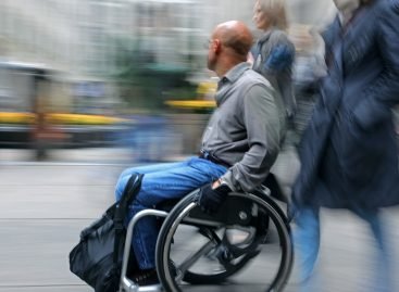 Досліджено правові проблеми ВПО та ветеранів АТО з інвалідністю