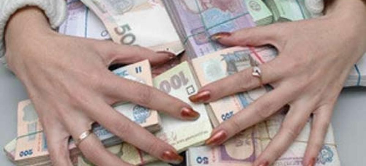 У Нетішині розтратили кошти, призначенні особам з інвалідністю на візках
