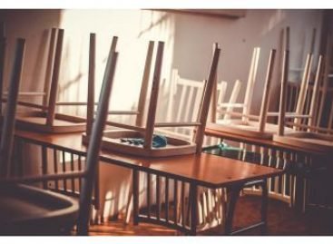 МОН спростило правила зарахування на екстернат для жителів непідконтрольних та окупованих територій, а також лінії зіткнення