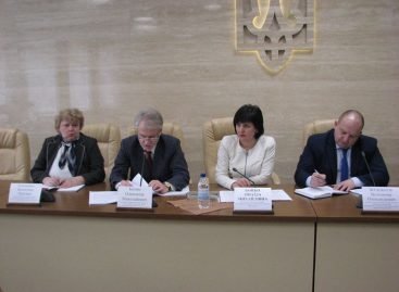 У регіоні об’єкти громадського призначення облаштовують для доступності осіб з інвалідністю