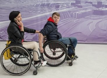 Ведуча NewsOne Уляна Пчолкіна розповіла про спроби самогубства та щасливе життя на візку