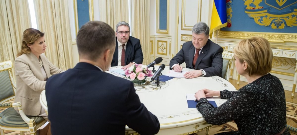 Нове законодавство забезпечить докорінне реформування освітньої галузі, вихід на європейські принципи та моделі – Президент