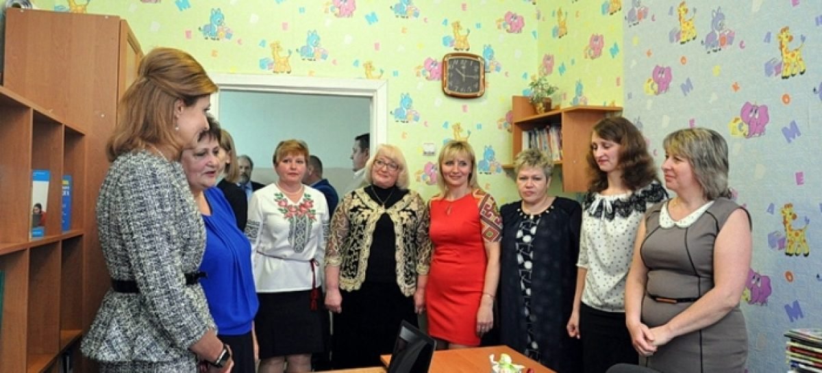 На Житомирщині в новому навчальному році у школи піде 350 дітей з інвалідністю, – Марина Порошенко