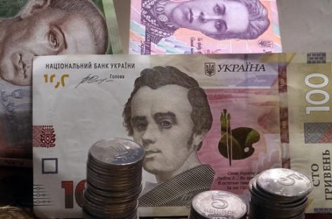 Українцям підняли мінімальні пенсії і прожитковий мінімум: скільки тепер отримуватимемо