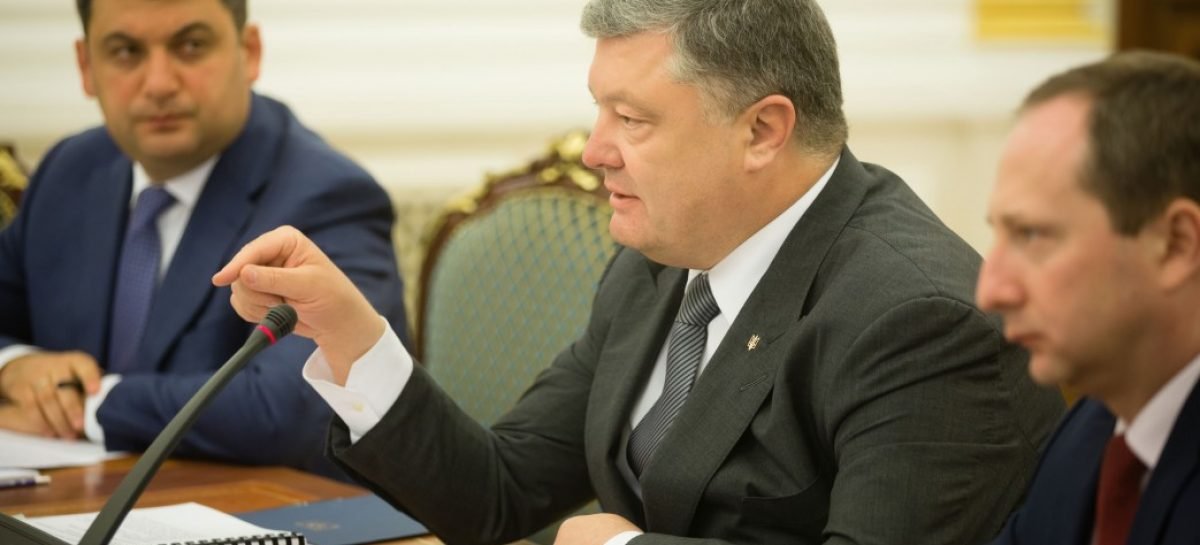 Президент доручив Уряду вже восени підвищити пенсії