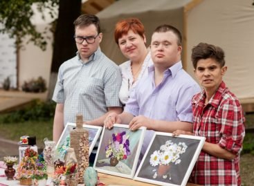 У Житомирі відбулася дискусія на тему готовності шкіл до впровадження інклюзивної освіти