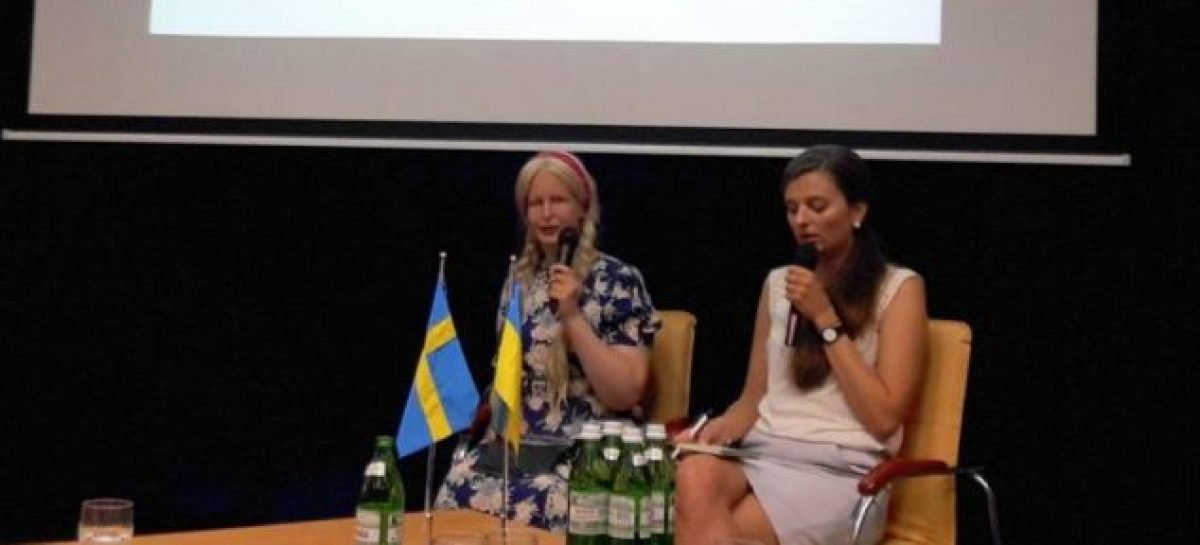 Доступне середовище. Незряча літераторка розповідає про переваги життя у Швеції