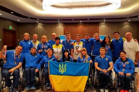 В Україну повернулись фехтувальники-паралімпійці з 6 високими нагородами етапу кубку світу