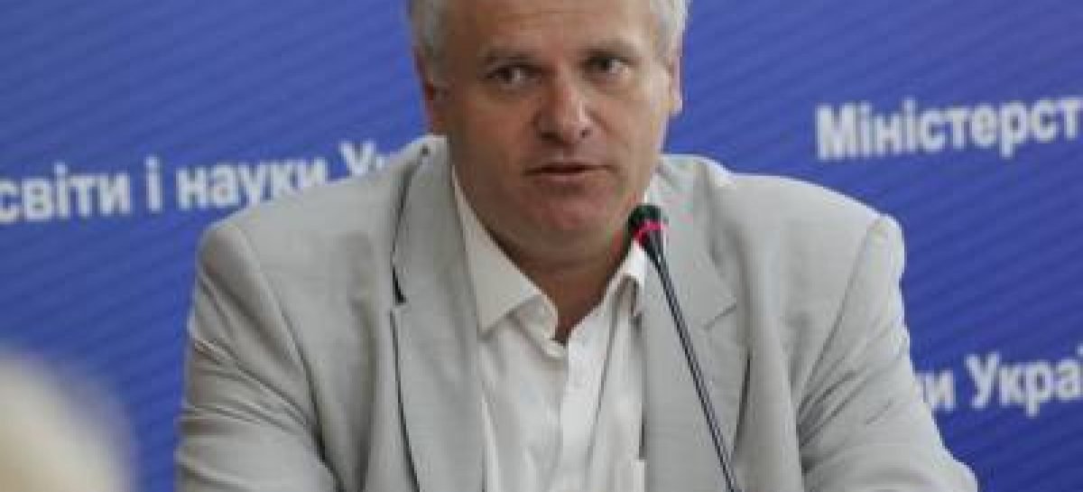 Для осіб з інвалідністю передбачено три основні траєкторії вступу до вишів, – директор департаменту вищої освіти МОН Олег Шаров