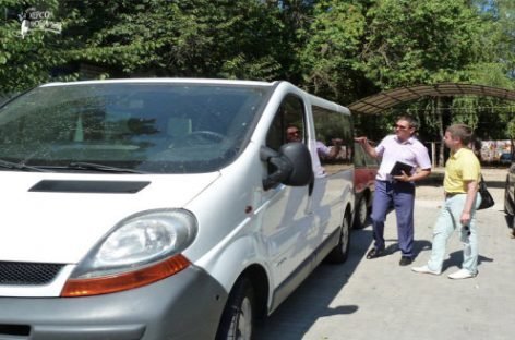 В Херсоне появился первый автомобиль новой службы «Социальное такси»