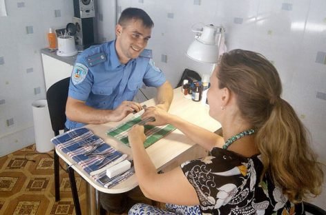 Участник АТО Александр Вернигора: «Маникюром я занялся в память о погибшей жене»