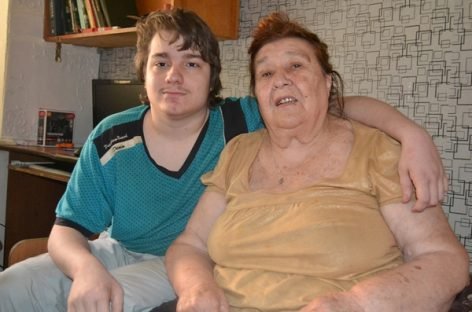 Тамара Голубятникова: “Меня предупреждали, что ребенок, которого усыновляю, необучаемый. Сегодня Славик мечтает защитить кандидатскую”