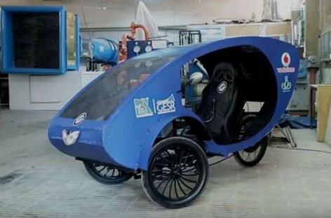 Студенти створили авто з сонячною батареєю для людей з інвалідністю