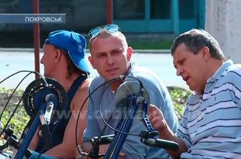 До рекордів – на інвалідних візках. У Покровську пройшли змагання людей з травмами хребта
