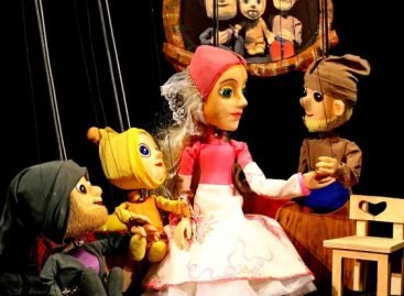 В Чопі театрально-концертна студія осіб з інвалідністю продемонструвала виставу «Подорож у королівство трьох кольорів»