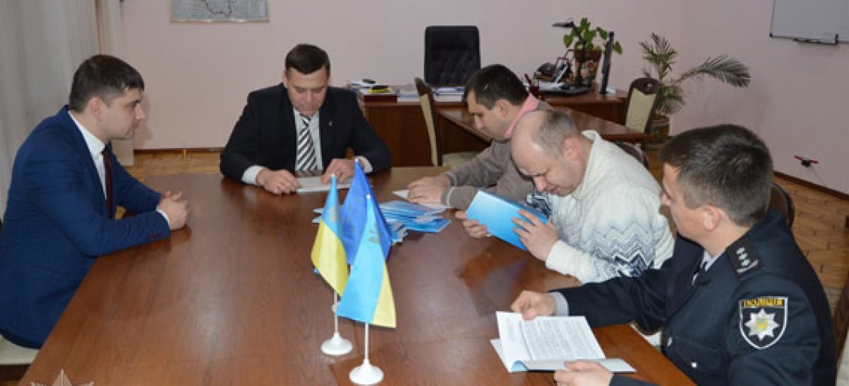 На Волині з ініціативи поліцейських видали пам’ятку про права затриманого шрифтом Брайля