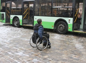 Уряд вніс зміни до Порядку проведення конкурсу з перевезення пасажирів на автобусному маршруті загального користування