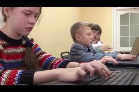 Діти закликають підписати петицію і підготували інструкцію