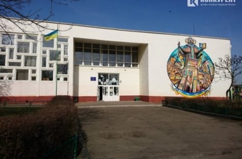 Через бюрократію у Луцьку ліфт для школярів з інвалідністю роками в проєкті