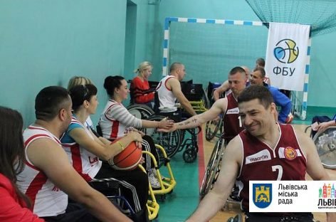 У Львові завершився міжнародний турнір з баскетболу на візках