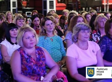 У Fest republic відбулася мотиваційна зустріч педагогів шкіл Львова, які займаються інклюзією «Школа для всіх»